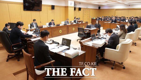 대전시의회 예산결산특별위원회 회의 진행 모습 /대전시의회