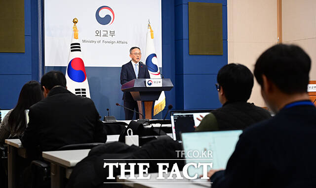 박일 외교부 대변인이 9일 오후 서울 종로구 외교부에서 현안 관련 정례브리핑을 하고 있다. /임영무 기자