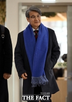  [현장FACT] '김건희 명품백 선물' 최재영 목사 첫 특검 출석 