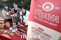  밀크티 '데자와' 분말스틱 출시한 동아오츠카 [포토]