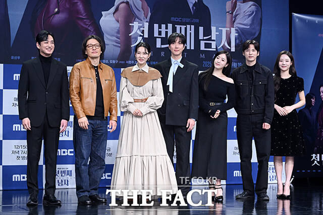 배우 이재황 정찬 오현경 박건일 함은정 윤선우 김민설(왼쪽부터)이 출연하는 첫 번째 남자는 오는 15일 오후 7시 5분 첫 방송한다. /서예원 기자