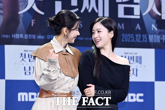 배우 함은정이 10일 오전 서울 마포구 상암동 MBC에서 열린 새 일일드라마 ‘첫번째 남자’ 제작발표회에 참석해 포즈를 취하고 있다. /서예원 기자