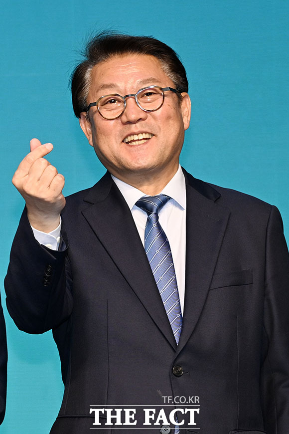 '삼성 희망 디딤돌 10주년 기념식' 개회사 하는 박승희 삼성전자 CR담당 사장.