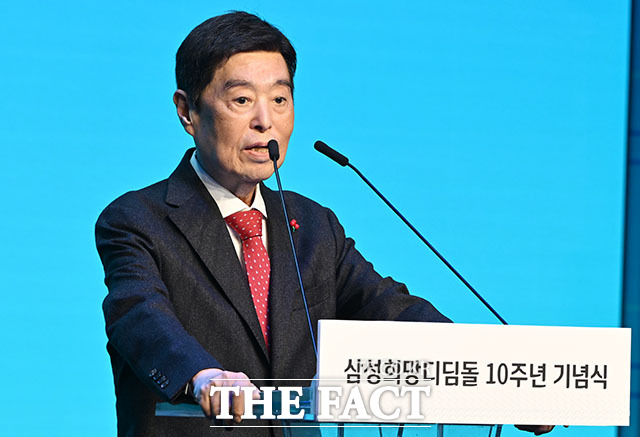 축사하는 김병준 사회복지공동모금회 회장.