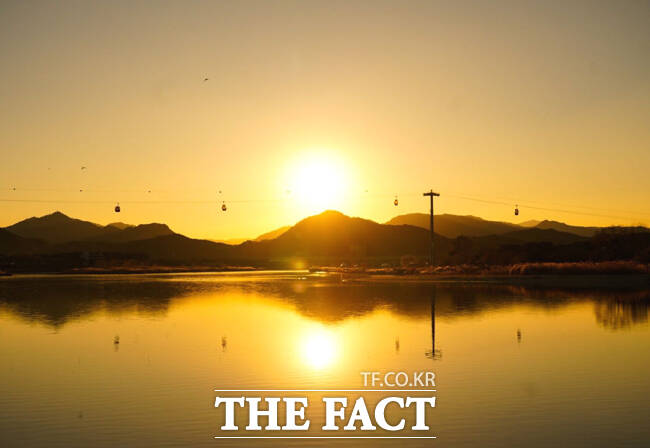 울진군의 왕피천 노을. / 울진군