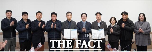 11일 안전보건공단의 2025년 위험성 평가 우수사업장 인정 제도에서 인천시설공단이 관리하는 송림체육관과 어린이과학관이 위험성 평가 우수사업장 재인정을 획득했다. /인천시설공단