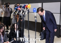  인사하는 전재수 해수부 장관 [포토]