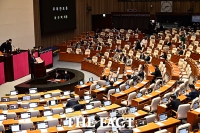  필리버스터 첫 주자로 나선 곽규택 의원 [포토]