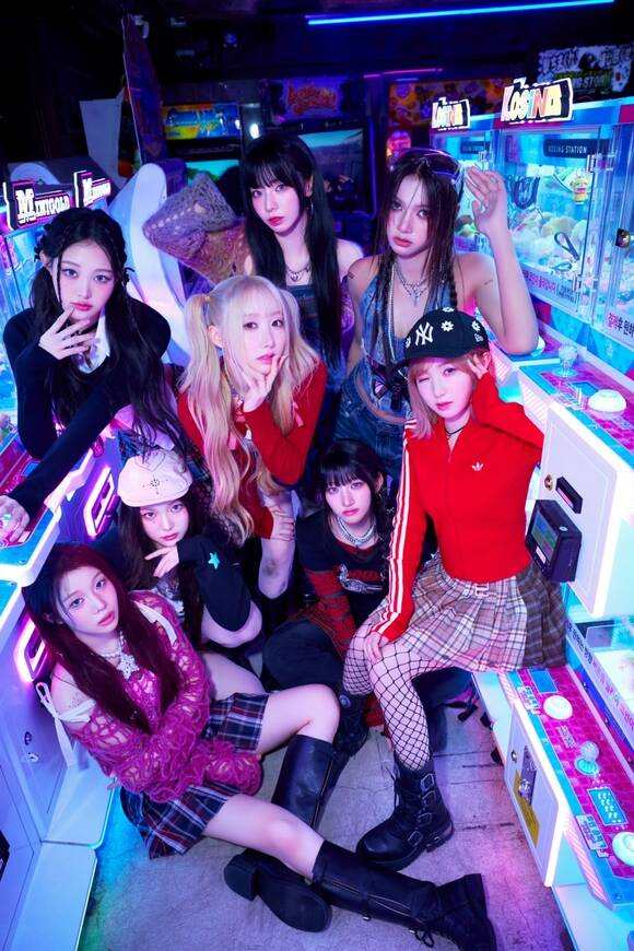 그룹 세이마이네임이 세 번째 EP '&OUR VIBE(앤드 아워 바이브)'의 단체 콘셉트 포토를 공개했다./인코드 엔터테인먼트