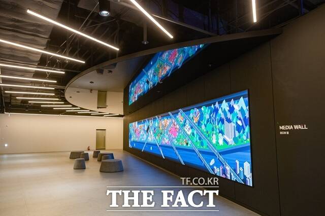 서울 광진구(구청장 김경호)는 15일 광진미래기술체험관의 23일 정식 개관을 앞두고 겨울방학 특강 프로그램 참여자를 모집한다고 밝혔다.사진은 광진미래기술체험관./광진구