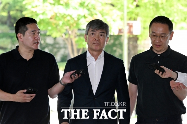 김건희 여사 연루 의혹을 수사하는 민중기 특별검사팀이 변호사법 위반 혐의로 재판에 넘겨진 김건희 여사의 계좌관리인 이종호 전 블랙펄인베스트 대표에게 징역 4년을 구형했다. /서예원 기자