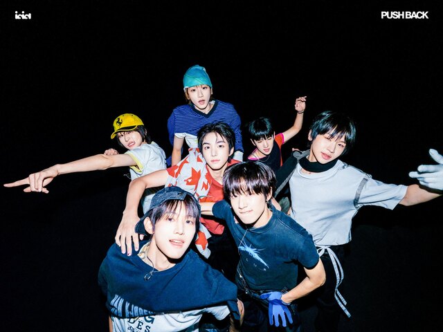 그룹 아이딧이 13일 '2025 뮤직뱅크 글로벌 페스티벌 인 재팬'에 출연한 것에 이어 각종 연말 가요제에 줄줄이 참석을 예고하고 있다./스타쉽엔터테인먼트