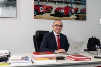  페라리, 삼성디스플레이와 맞손…차세대 모델 혁신적 디스플레이 개발