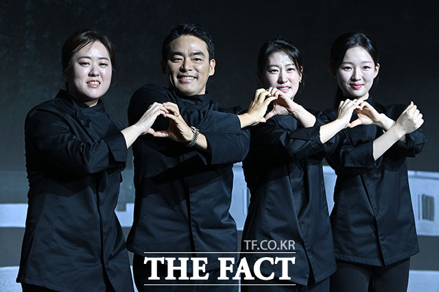 요리사 술 빚는 윤주모와 프렌치 파파, 중식 마녀, 아기 맹수(왼쪽부터) 등 흑수저 셰프들 사이에서 또 한 번 스타가 탄생할 수 있을지 이목이 집중된다. /남용희 기자