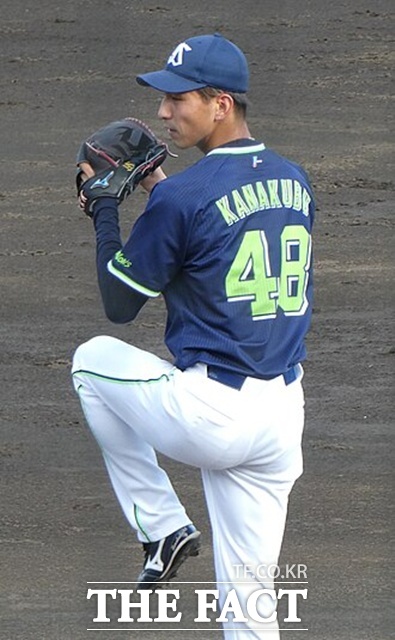 키움은 그 동안 논란과 문제가 되는 선수를 영입해 비난을 받아 왔다. 하지만 '불륜남'까지 데려와 충격을 주고 있다. /가나쿠보 SNS