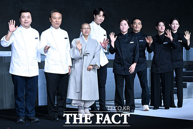 스타 백수저 셰프와 재야의 고수 흑수저 셰프의 요리대결