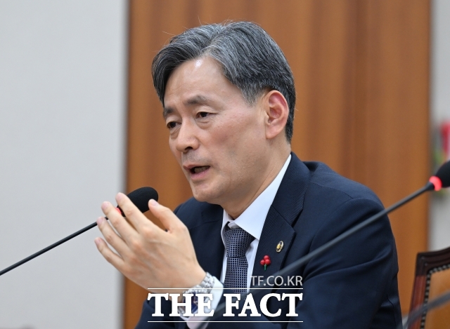 12·3 비상계엄에 연루돼 탄핵 소추된 조지호 경찰청장의 탄핵심판 선고가 18일 열린다. 국회에서 탄핵소추안이 가결돼 직무가 정지된 지 1년 만이다. /이새롬 기자