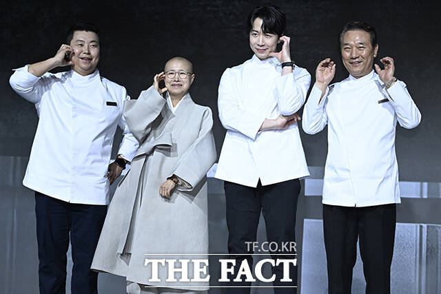 요리사 정호영과 선재스님, 손종원, 후덕죽(왼쪽부터).