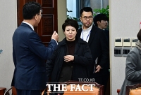  운영위 전체회의 참석하는 김은혜 의원 [포토]