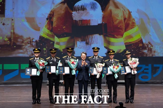 19일 열린 경기도 신임 소방공무원 임용식. /경기도