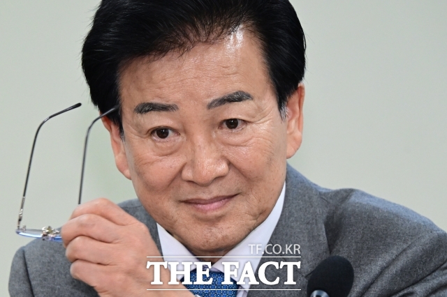 정동영 통일부 장관은 19일 업무보고 사후 브리핑에서 