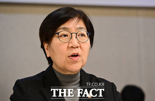 정은경 보건복지부 장관이 22일 오후 서울 종로구 정부서울청사에서 열린 제2차 통합돌봄정책위원회 회의에 참석해 모두발언을 하고 있다. /임영무 기자