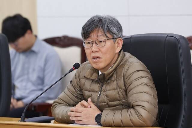 김이탁 국토교통부 제1차관이 22일 주택·토지 분야 주요 정책 추진 상황을 점검하는 '제2차 주택시장·공급대책 점검회의'를 주재했다. /국토교통부