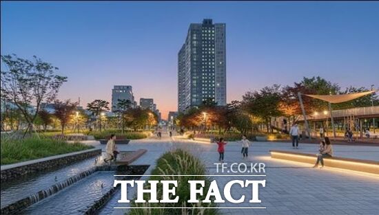 경기 동두천시가 국토교통부의 '2025년 노후주거지정비 지원 사업'을 통해 공원으로 조성할 예정인 과거 성매매집결지 일대 조감도. /동두천시