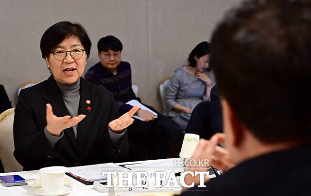 정은경 보건복지부 장관이 22일 오후 서울 종로구 정부서울청사에서 열린 제2차 통합돌봄정책위원회 회의에 참석해 모두발언을 하고 있다. /임영무 기자