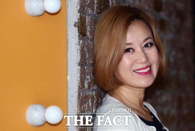 박미선은 유방암 투병 사실을 공개한 이후, SNS를 통해 건강식품 공동구매를 진행했다. 비판이 커지자 박미선은 자필 사과문을 통해 고개를 숙였다.