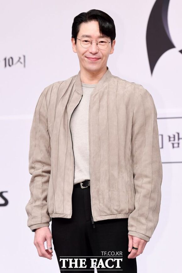 배우 엄기준이 이엔터테인먼트와 전속계약을 체결했다. /더팩트 DB