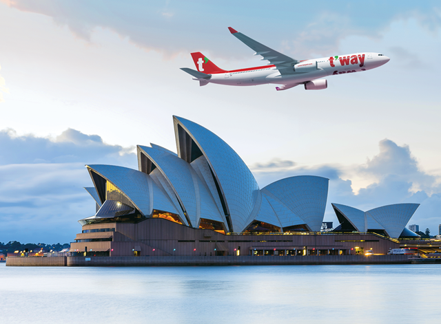 티웨이항공은 지난 2022년 12월 23일 국내 저비용항공사(LCC) 최초로 인천-시드니 노선에 취항한 이후 올해 3주년을 맞았다고 23일 밝혔다. /티웨이항공