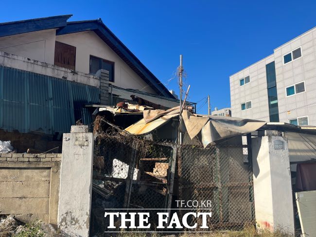 빈집 활용 시범 사업 평택 임대주택 공사 전 전경. /경기도