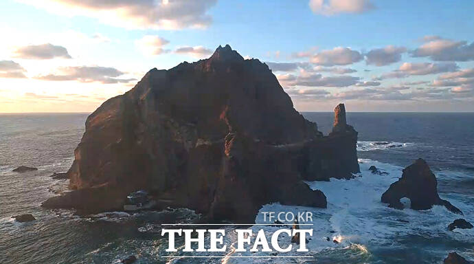 파도치는 민족의 섬 독도(서도)모습 /더팩트 DB