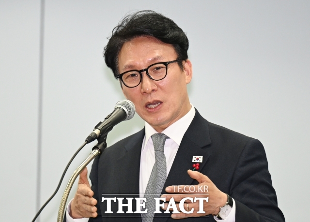 김민석 국무총리(사진)는 24일 정부세종청사에서 국가정책조정회의를 주재하고 