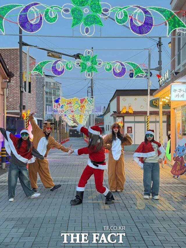 청춘야행 점등식 모습. /충남도립대