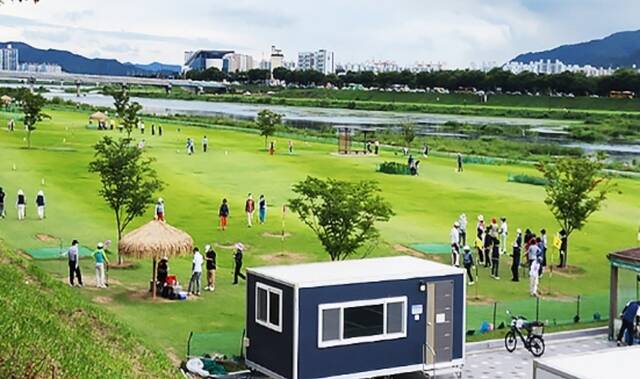경북 경주 서천둔치 파크골프장. /경주시설관리공단