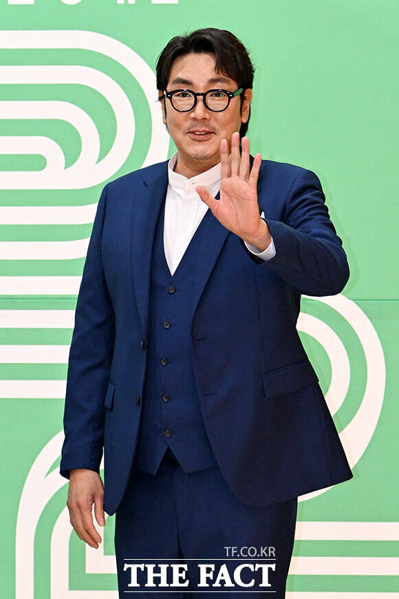 배우 조진웅이 과거 소년범 전과가 드러나자 이를 인정하고 은퇴를 선언했다. /남용희 기자