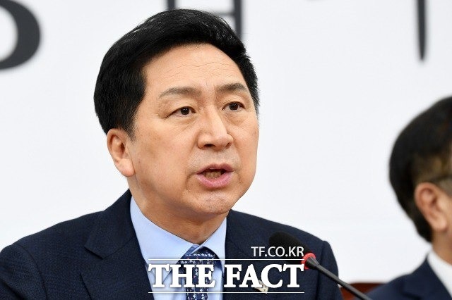 김기현 국민의힘 대표는 전당대회 과정에서 '당 지지율 55%, 윤석열 대통령 지지율 60%'를 공약으로 제시했다. /남용희 기자