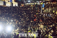  타종·해맞이 안전 '이상 무'…경찰, 인파 관리 총력