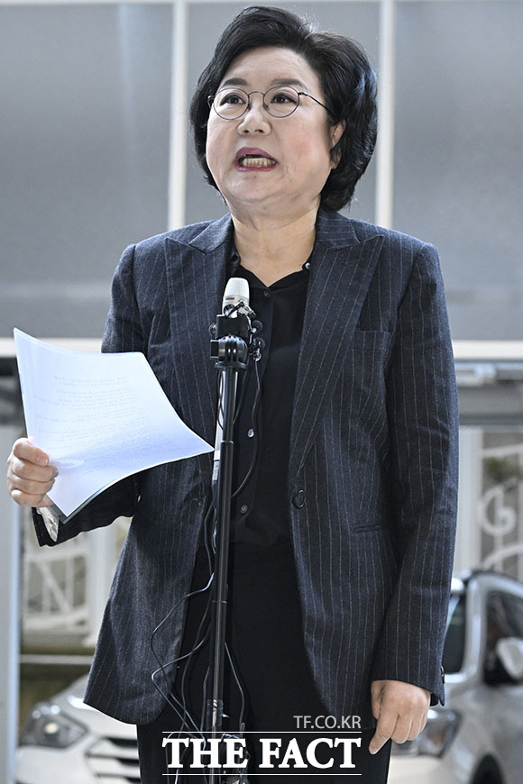 자신의 12·3 비상계엄 옹호 논란에 대해 해명하는 이 후보자.