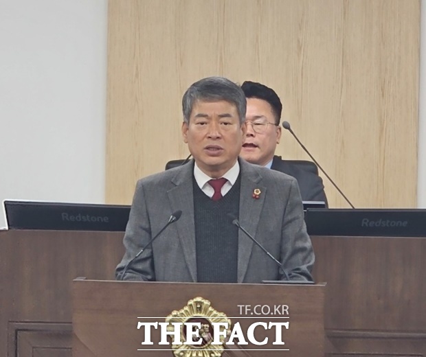 김광운 충청광역연합의회 의원이 30일 열린 제7회 정례회 제2차 본회의 5분 자유발언을 하고 있다. /충청광역연헙의회