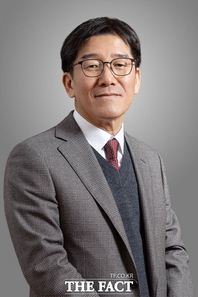 제14대 전북은행장에 선임된 박춘원 JB우리캐피탈 대표. /전북은행