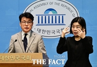  원내대표 출마선언한 진성준 의원 “지방선거 승리 발판 마련하겠다” [TF사진관]