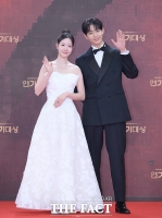  '블랙&화이트' 하승리-현우 [TF사진관]