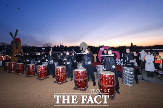 왕송호수 해맞이 행사 모습 /의왕시