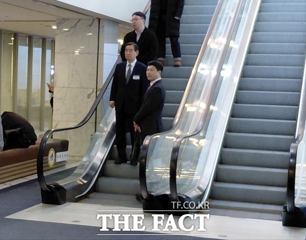 김윤 삼양홀딩스 회장이 2일 오후 대한상공회의소가 주최한 '2026년 경제계 신년인사회'에 참석했다. 이날 행사장에는 기업인 500여명이 자리해 '붉은 말의 해, 경제계가 적토마처럼 힘차게 나아가자'라는 뜻을 모았다. /손원태 기자