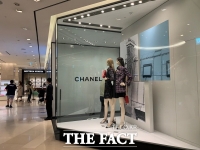  샤넬, '2025년 글로벌 럭셔리 브랜드' 패션 부문 1위 등극