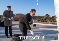  영주시, 충혼탑 참배로 2026년 새해 시동…'대소균형'로 위기 돌파 선언