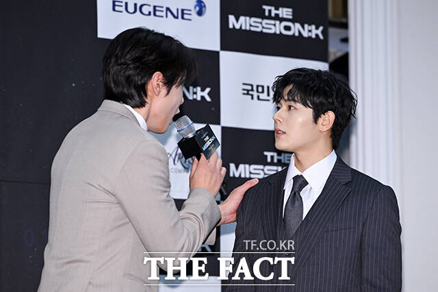 뮤지컬배우 서범석이 5일 오전 서울 중구 프레스센터에서 열린 2026 뮤지컬 콘서트 ‘더 미션:K’ 기자간담회에 참석해 무대를 선보이고 있다.